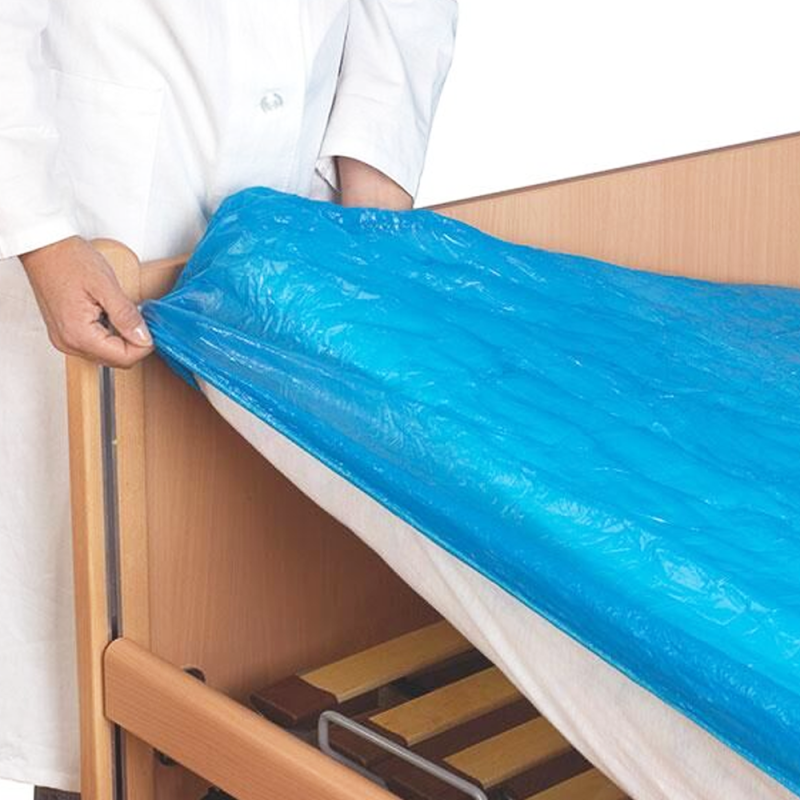 Prześcieradło nieprzemakalne 90cm x 210cm niebieskie z gumką pokrowiec na materac Med Comfort 10szt x 10op